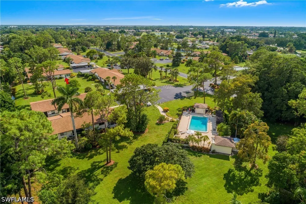 Pine Isle Lane #1071 Naples, FL 34112