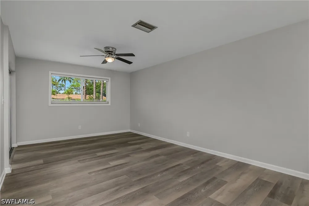 Pine Isle Lane #1071 Naples, FL 34112