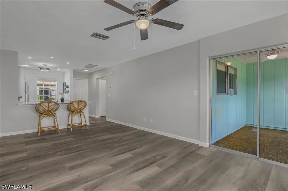 Pine Isle Lane #1071 Naples, FL 34112