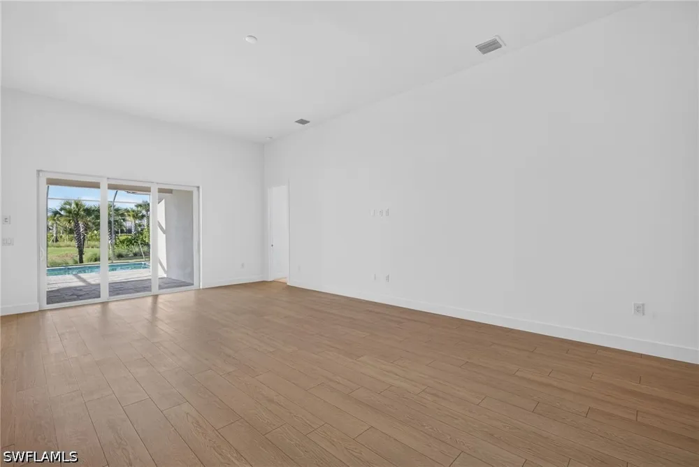 Wisteria Way Naples, FL 34114