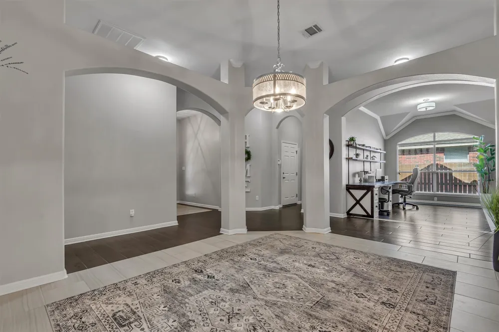 13817 Glen Mark Drive Manor, TX 78653
