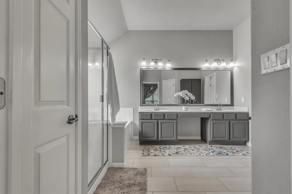 13817 Glen Mark Drive Manor, TX 78653