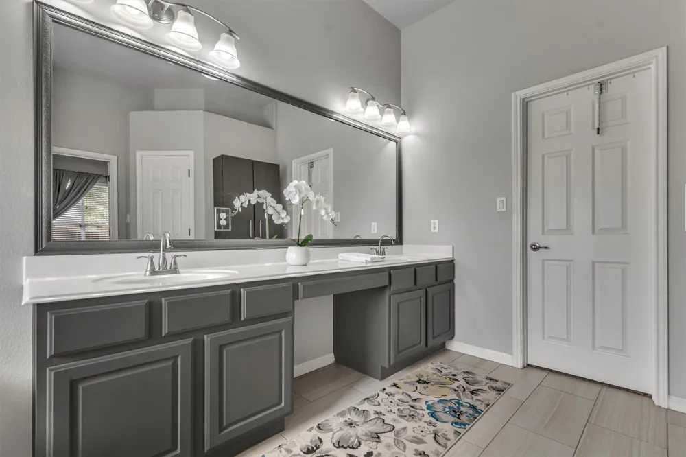 13817 Glen Mark Drive Manor, TX 78653