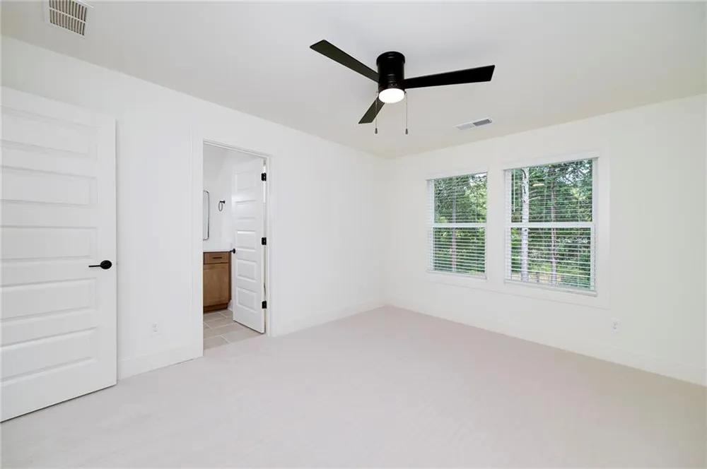 8560 Old Keith Bridge Road Gainesville, GA 30506