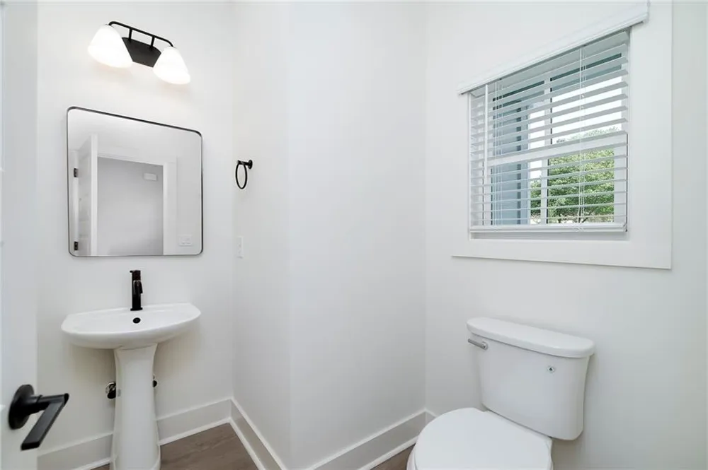 8560 Old Keith Bridge Road Gainesville, GA 30506