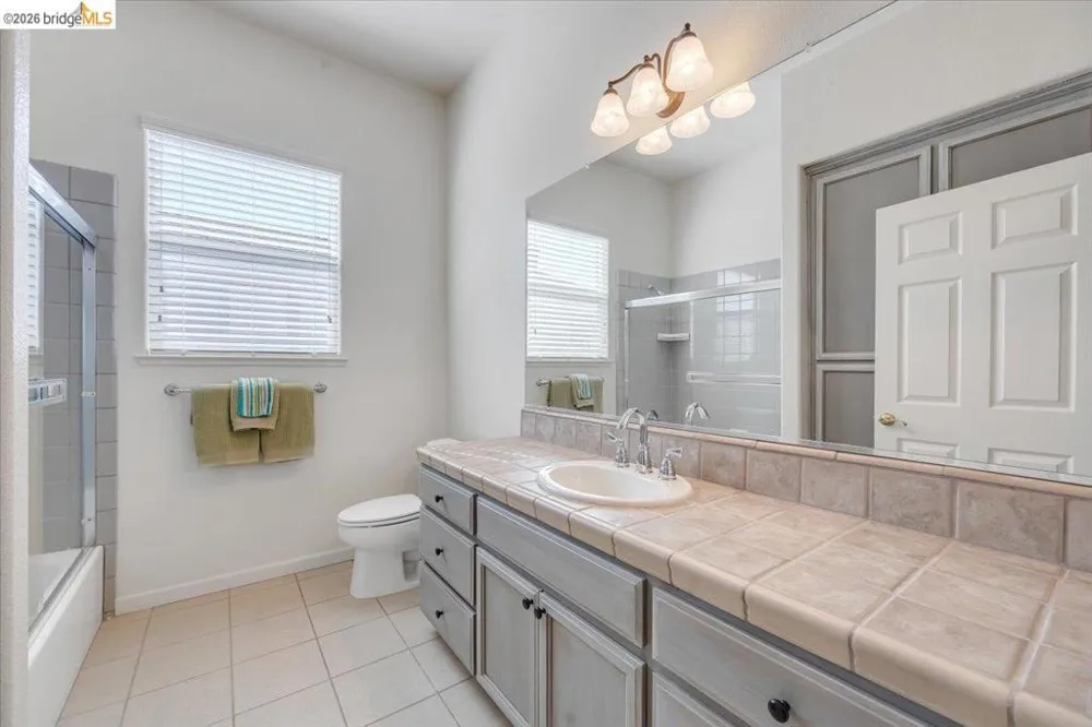 258 Rock Ridge Copperopolis, CA 95228