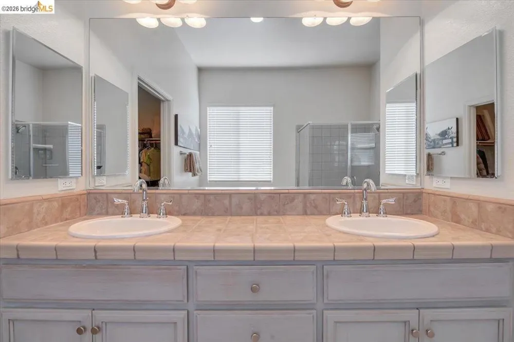258 Rock Ridge Copperopolis, CA 95228