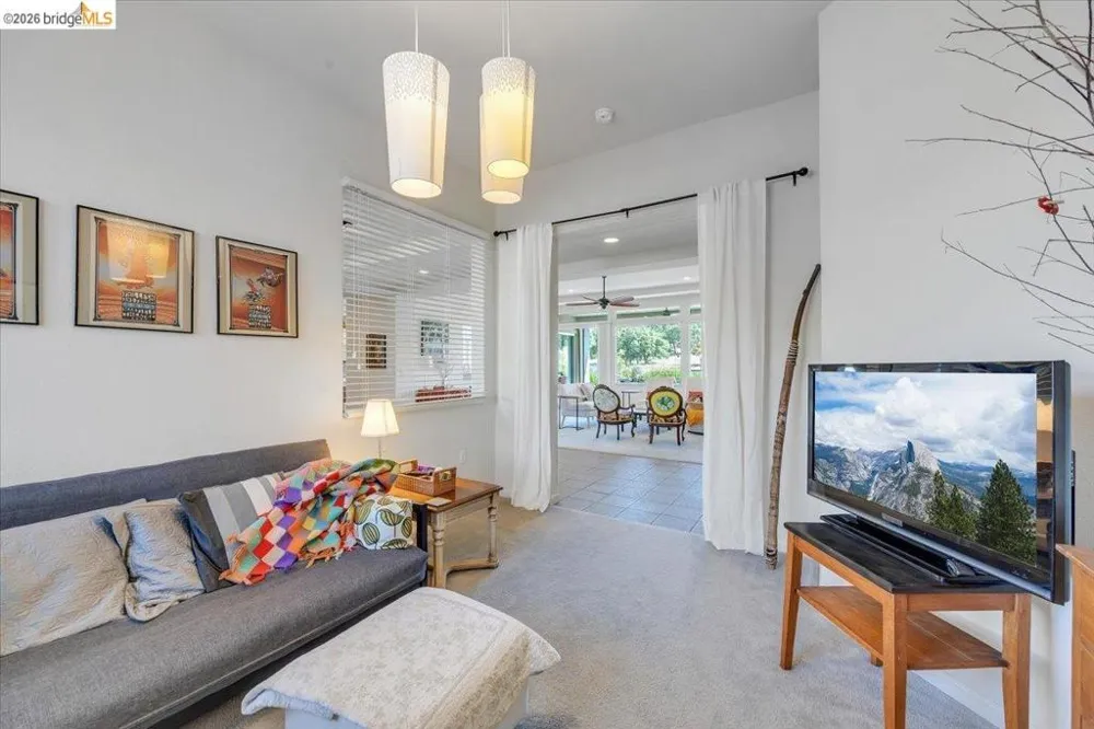 258 Rock Ridge Copperopolis, CA 95228