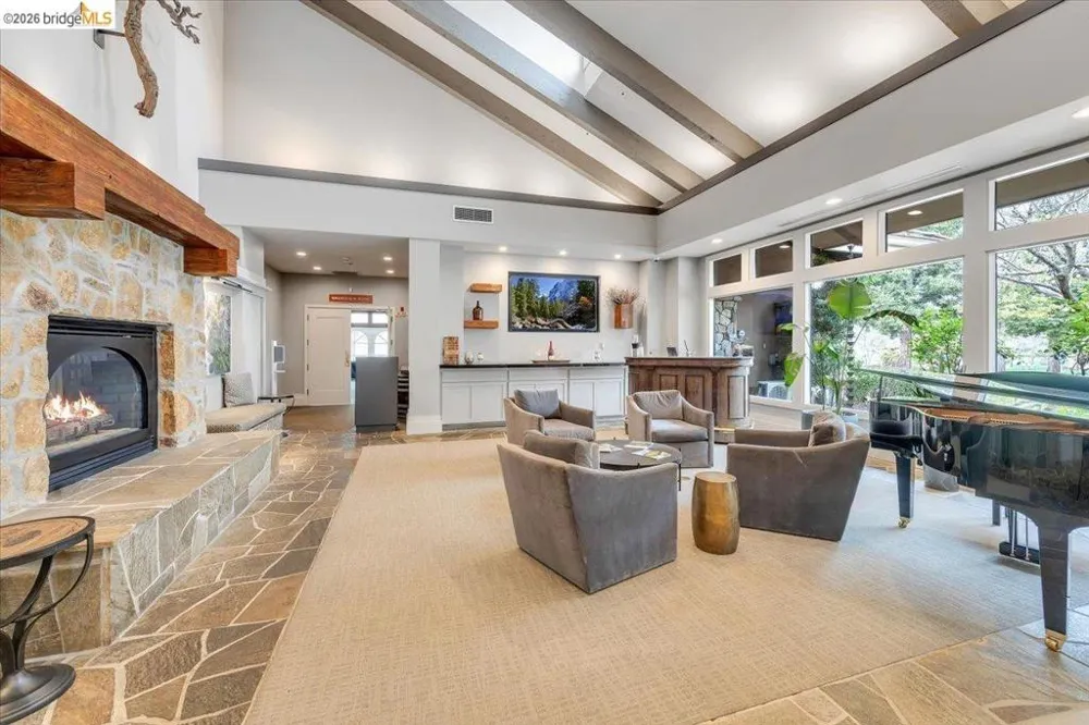 258 Rock Ridge Copperopolis, CA 95228