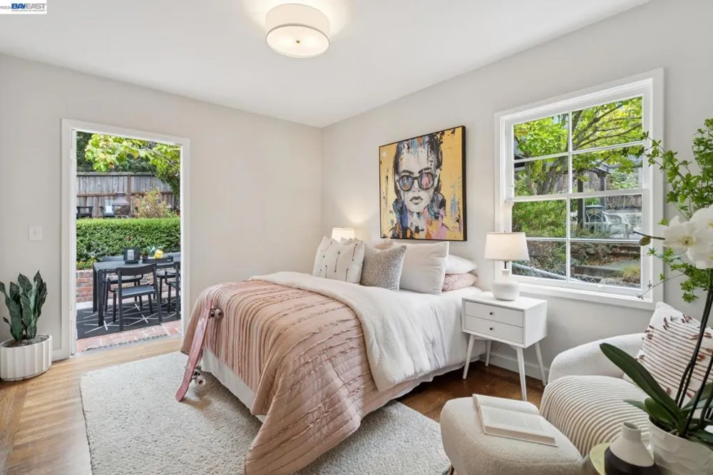637 Boulevard Way Oakland, CA 94610