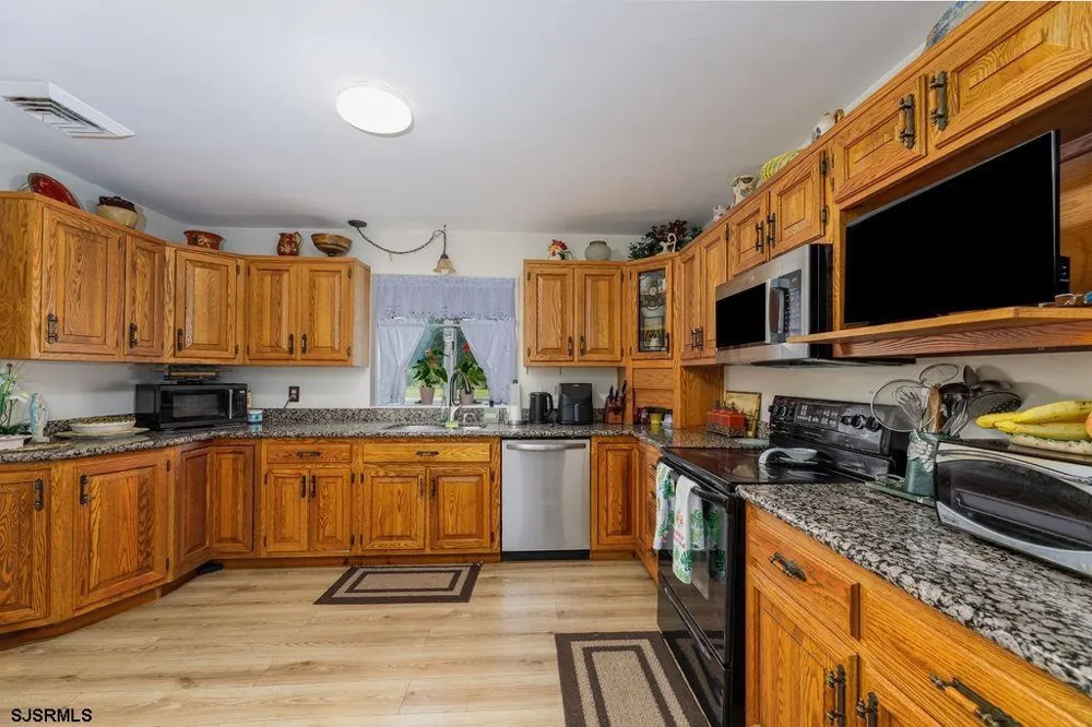 327 S Cologne Galloway Township, NJ 08215
