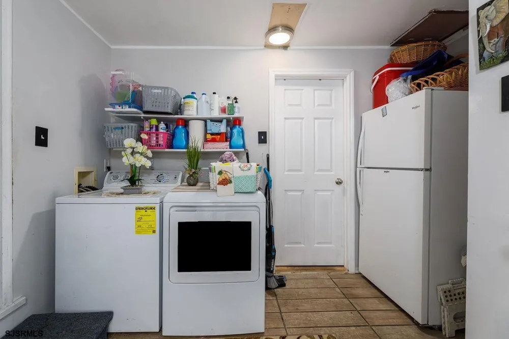 327 S Cologne Galloway Township, NJ 08215