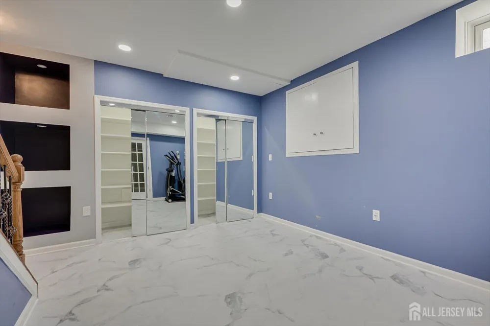 29 Mission Drive Monroe, NJ 08831