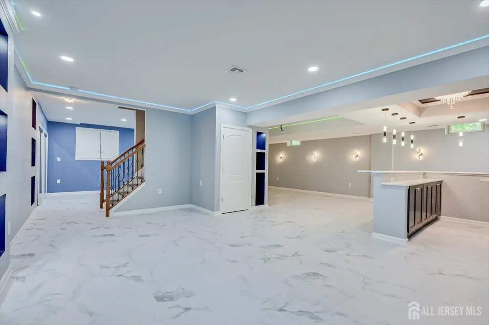29 Mission Drive Monroe, NJ 08831