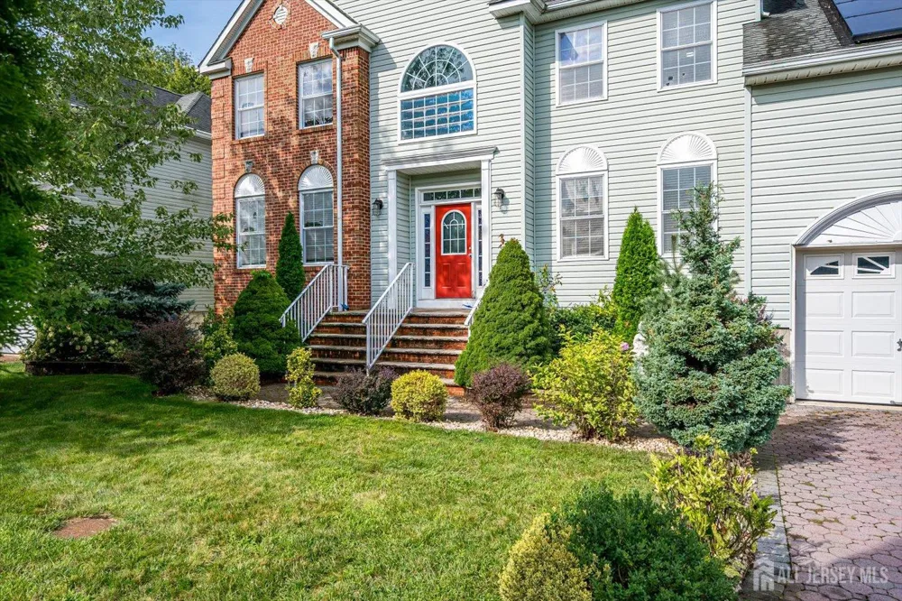 29 Mission Drive Monroe, NJ 08831