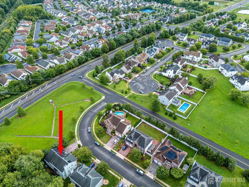 29 Mission Drive Monroe, NJ 08831