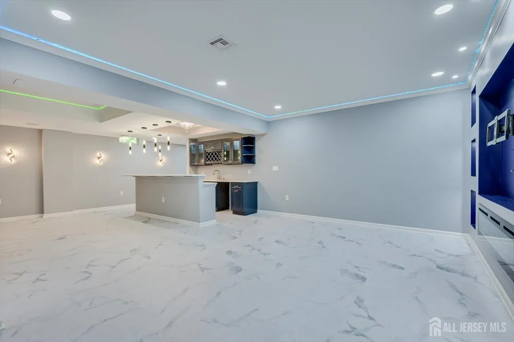 29 Mission Drive Monroe, NJ 08831