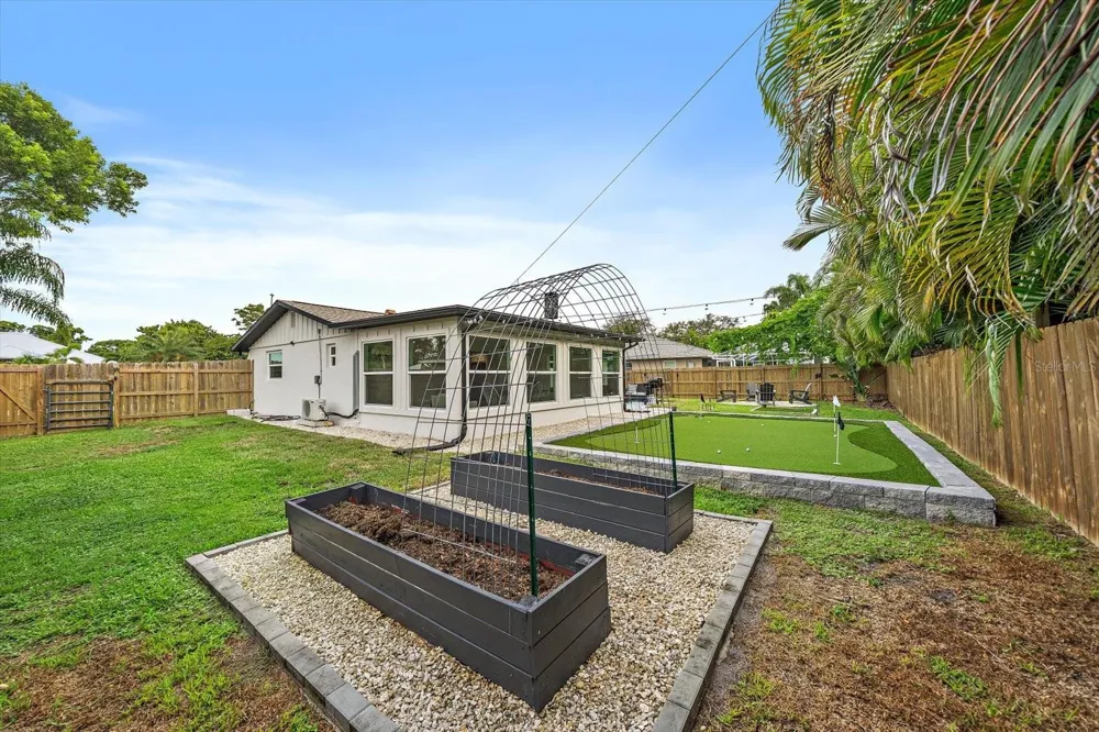 852 ACADIA ROAD Venice, FL 34293