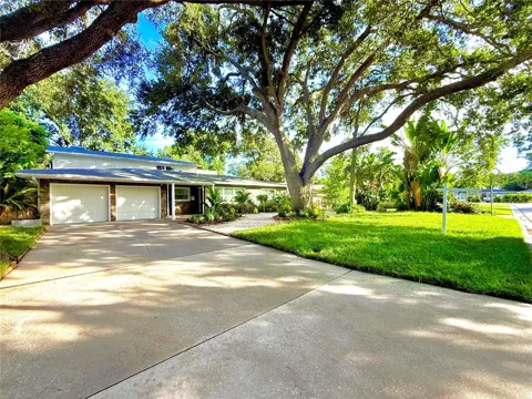 1557 ROBINSON DRIVE