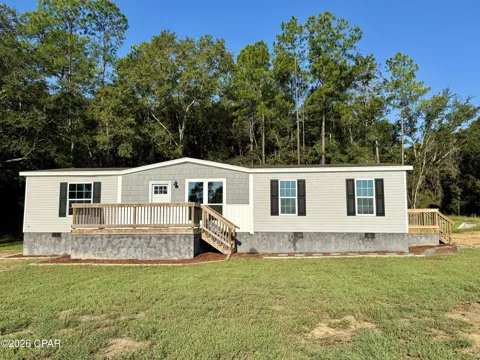 2772 Bonifay Gritney Road