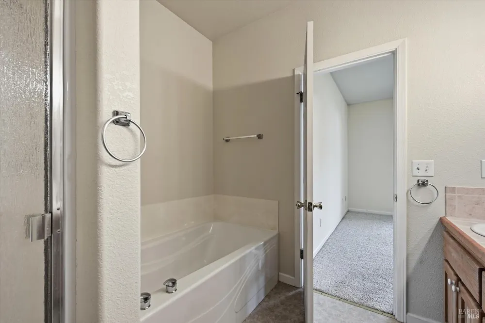 18546 Spyglass Road Hidden Valley Lake, CA 95467