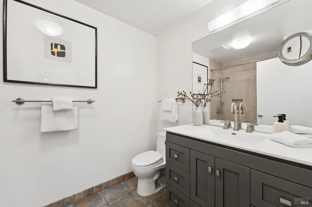 72 Cypress Avenue Mill Valley, CA 94941