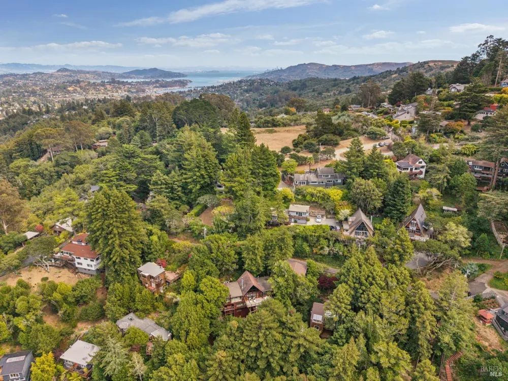 72 Cypress Avenue Mill Valley, CA 94941