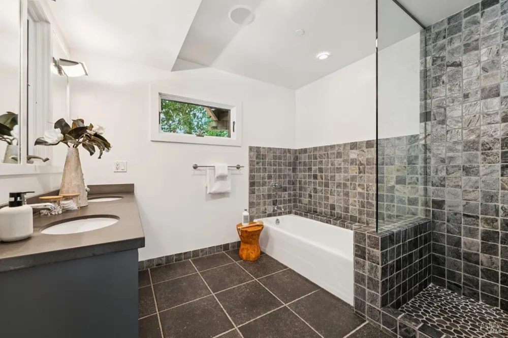 72 Cypress Avenue Mill Valley, CA 94941