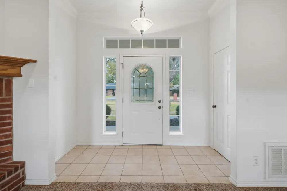 400 S College Street Pilot Point, TX 76258