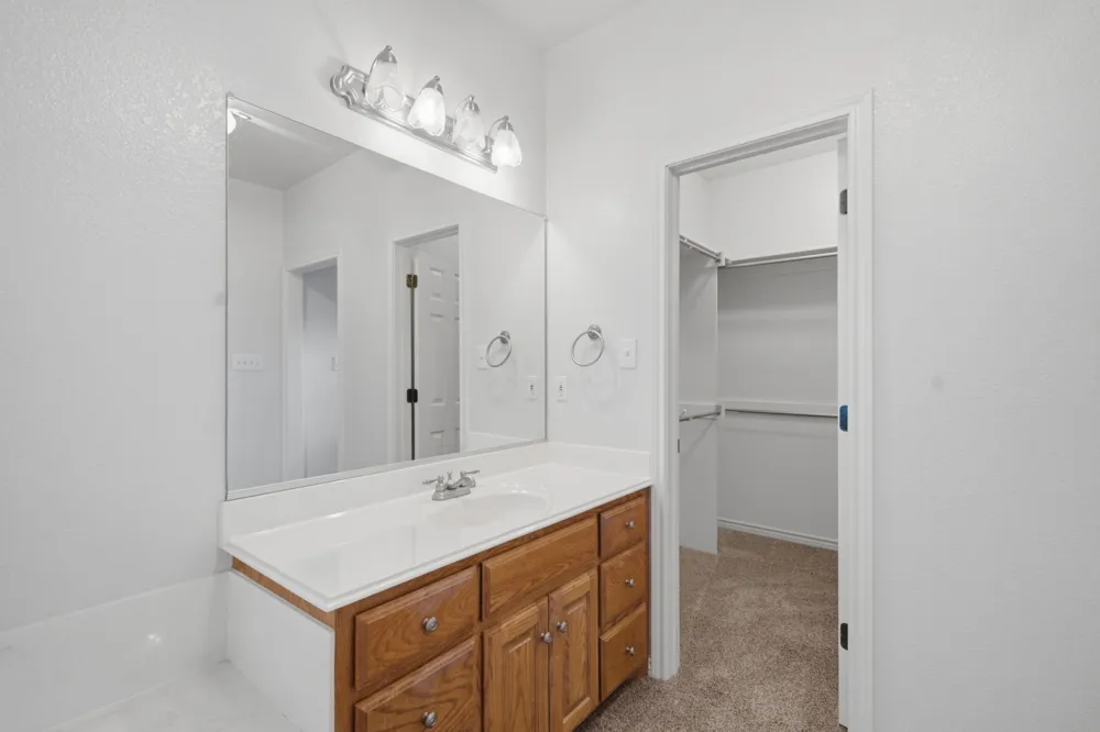 400 S College Street Pilot Point, TX 76258
