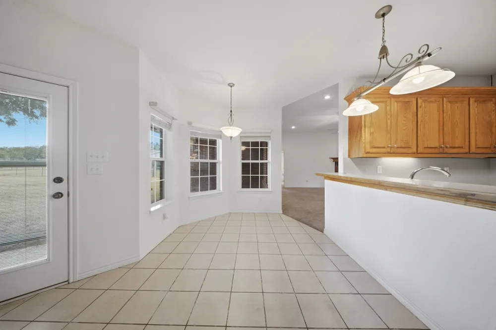 400 S College Street Pilot Point, TX 76258