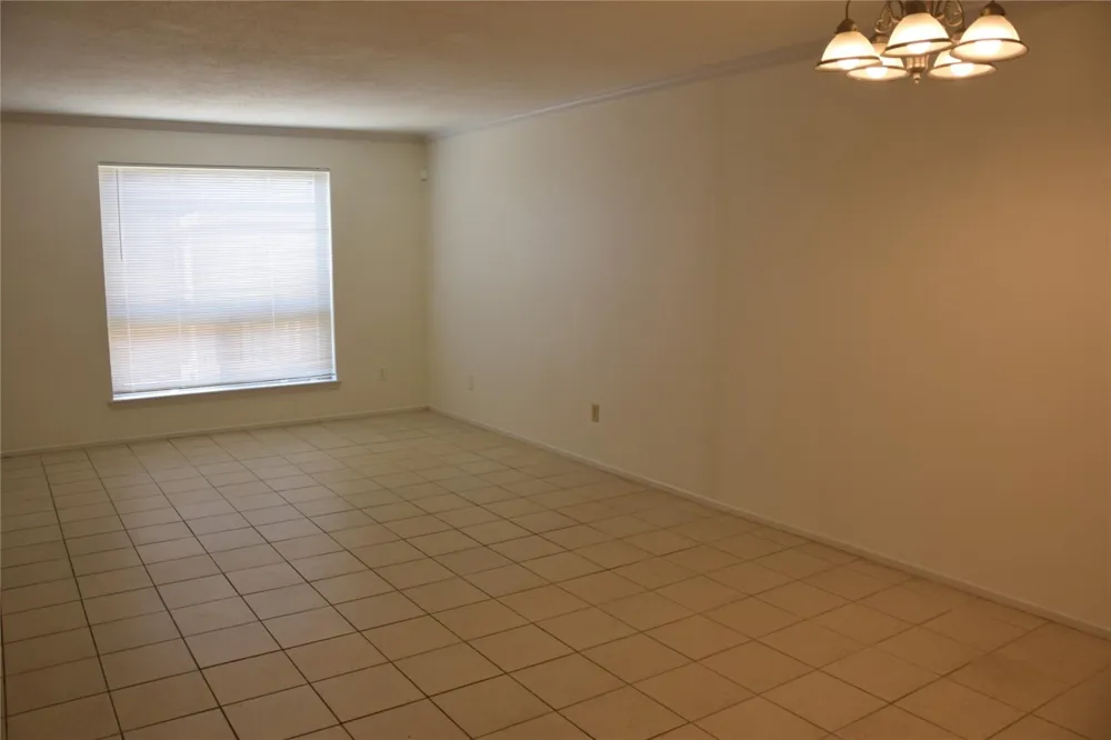 15357 Falmouth Avenue #2 Hockley, TX 77084