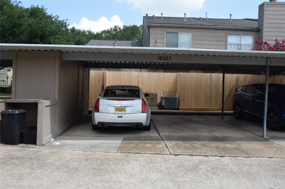 15357 Falmouth Avenue #2 Hockley, TX 77084