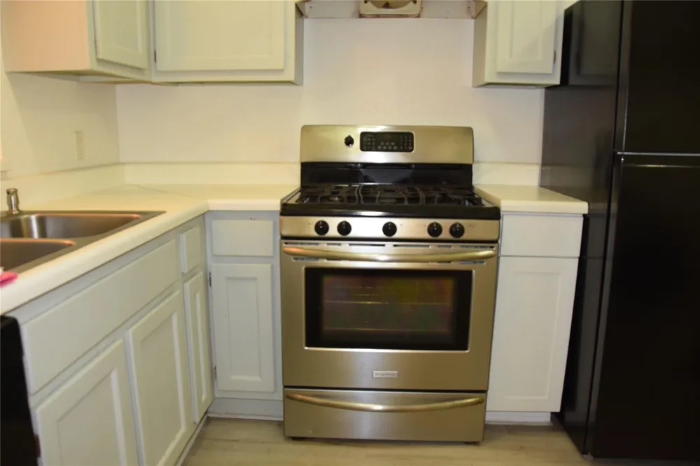 15357 Falmouth Avenue #2 Hockley, TX 77084