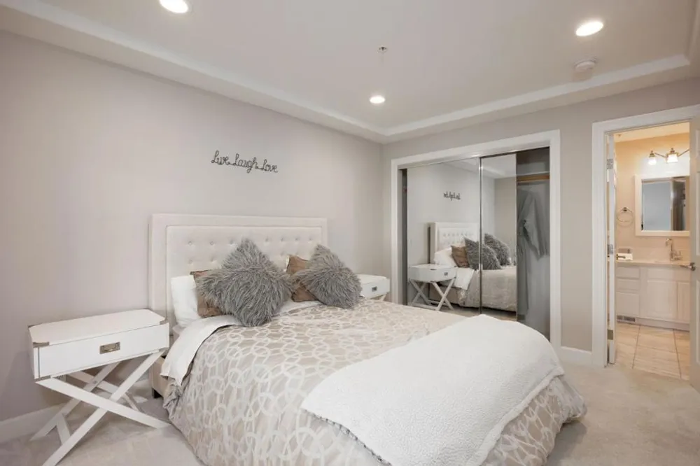 523 El Granada Boulevard El Granada, CA 94019
