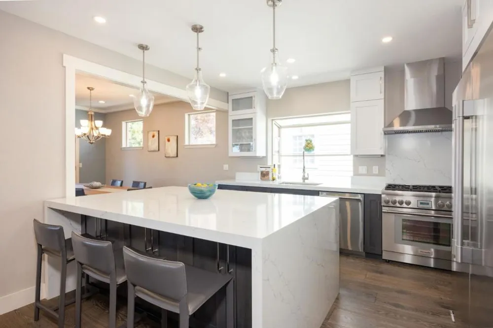 523 El Granada Boulevard El Granada, CA 94019