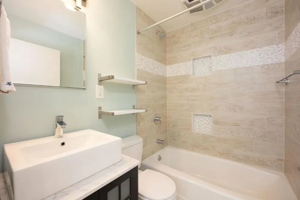 523 El Granada Boulevard El Granada, CA 94019