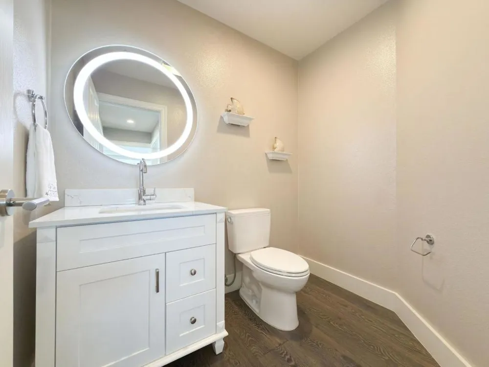 523 El Granada Boulevard El Granada, CA 94019