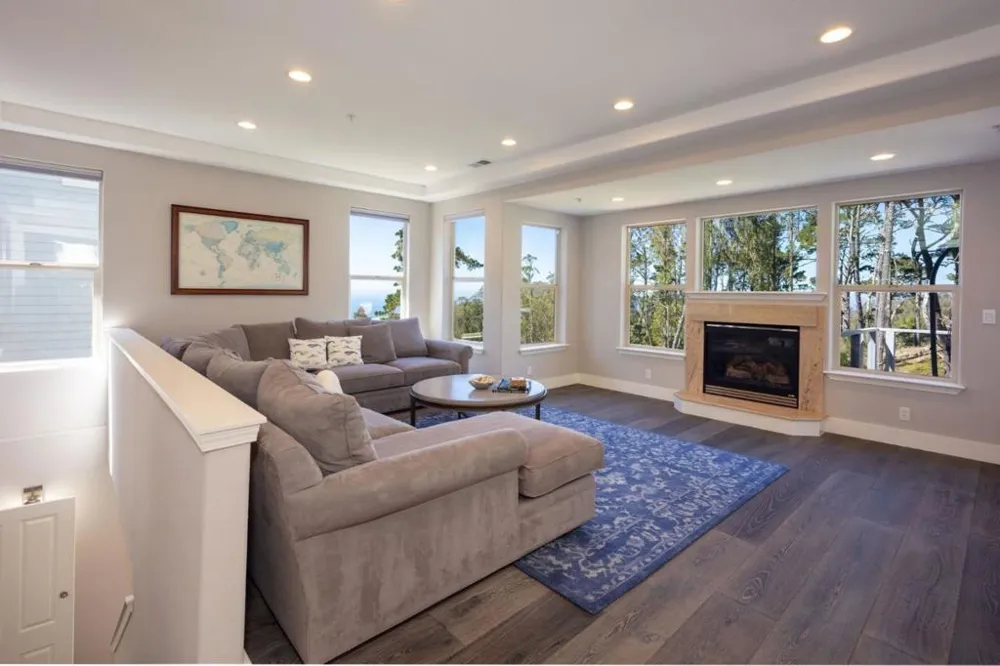 523 El Granada Boulevard El Granada, CA 94019