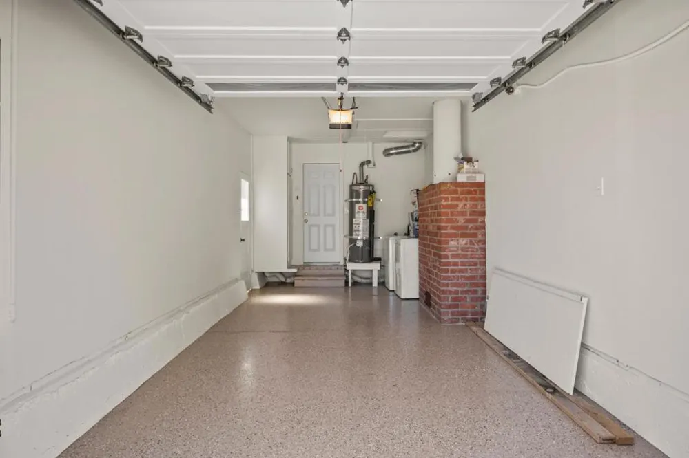 1630 Anamor Street Redwood City, CA 94061