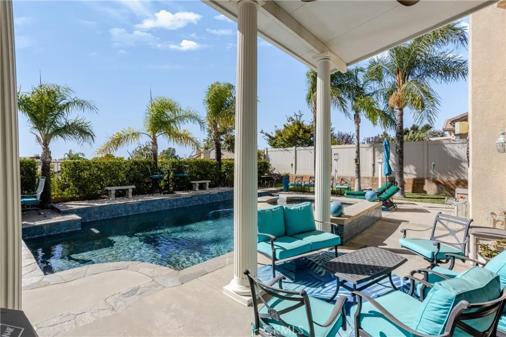 13690 Chaparral trail Yucaipa, CA 92399