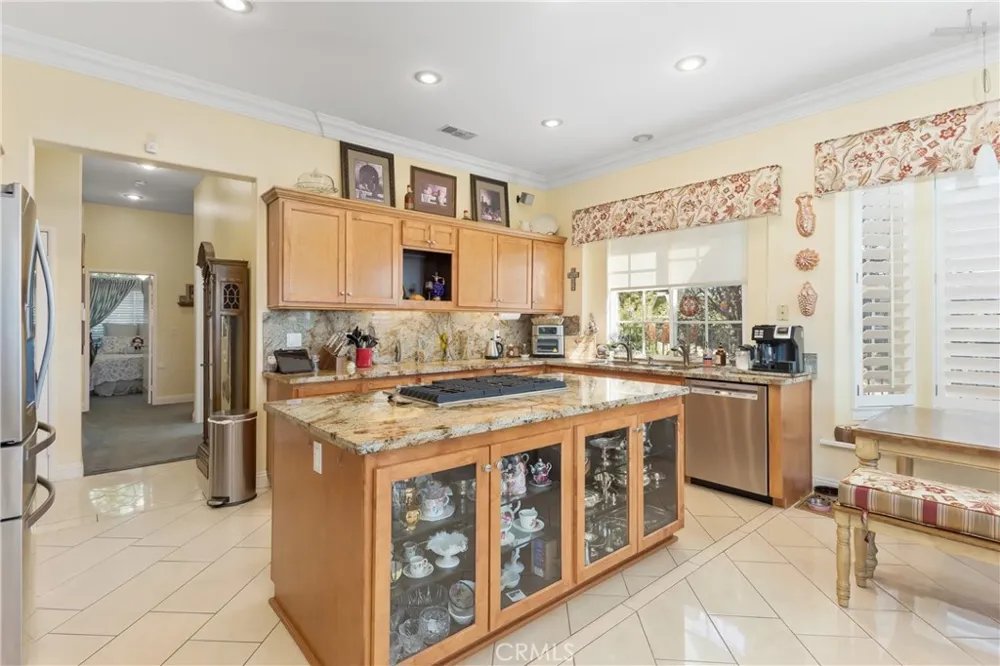 13690 Chaparral trail Yucaipa, CA 92399