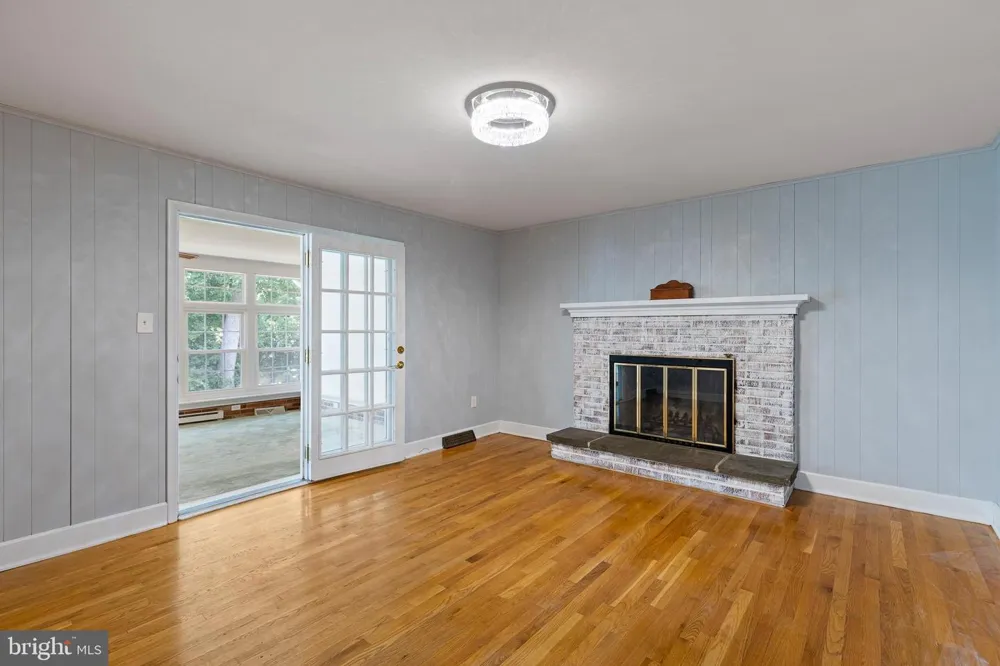 1110 WEBSTER DRIVE Wilmington, DE 19803