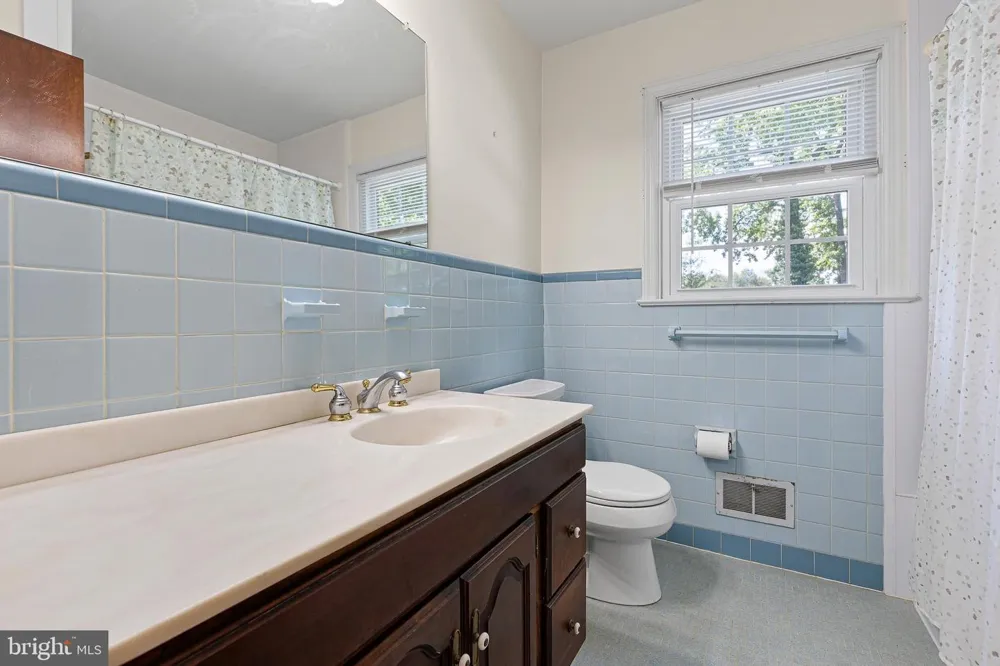 1110 WEBSTER DRIVE Wilmington, DE 19803
