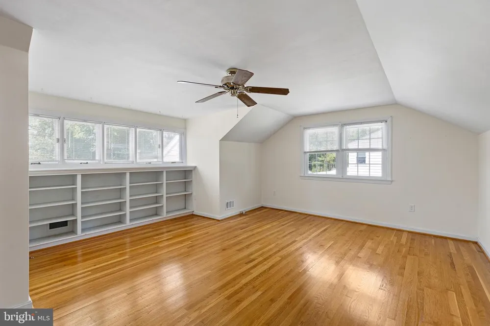1110 WEBSTER DRIVE Wilmington, DE 19803
