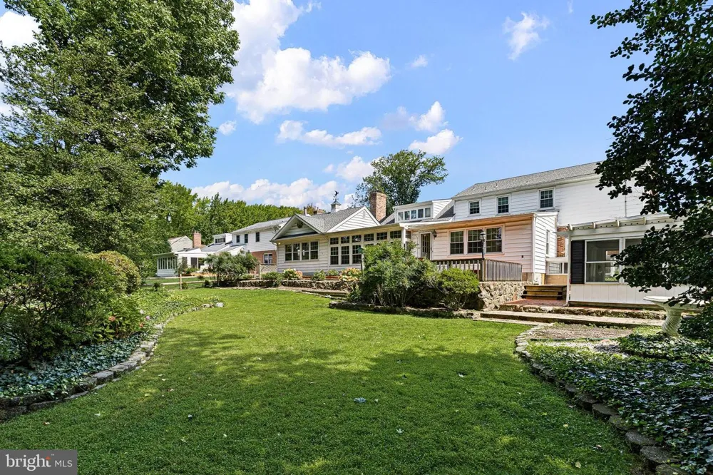 1110 WEBSTER DRIVE Wilmington, DE 19803