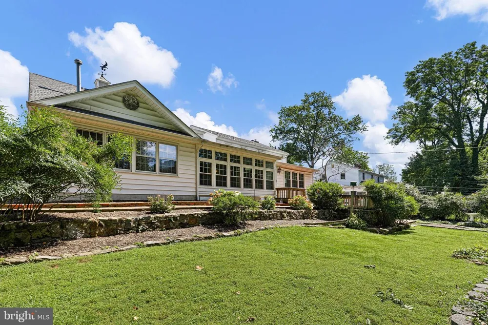 1110 WEBSTER DRIVE Wilmington, DE 19803