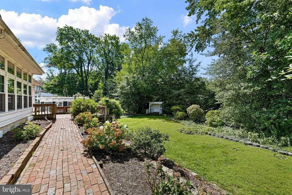 1110 WEBSTER DRIVE Wilmington, DE 19803