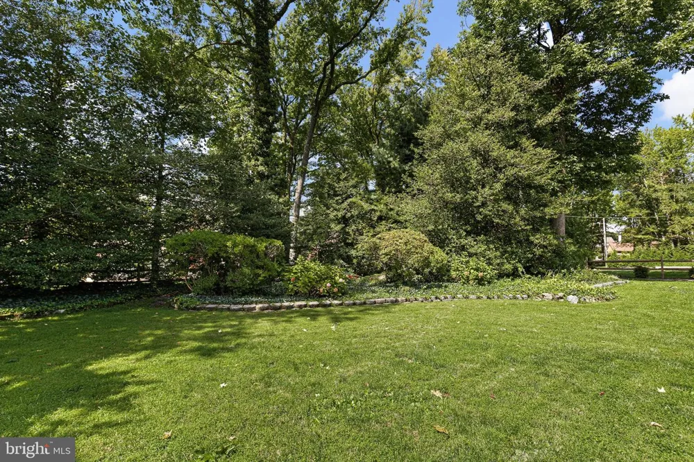 1110 WEBSTER DRIVE Wilmington, DE 19803