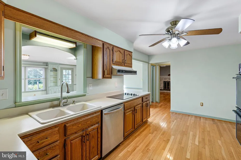 1110 WEBSTER DRIVE Wilmington, DE 19803